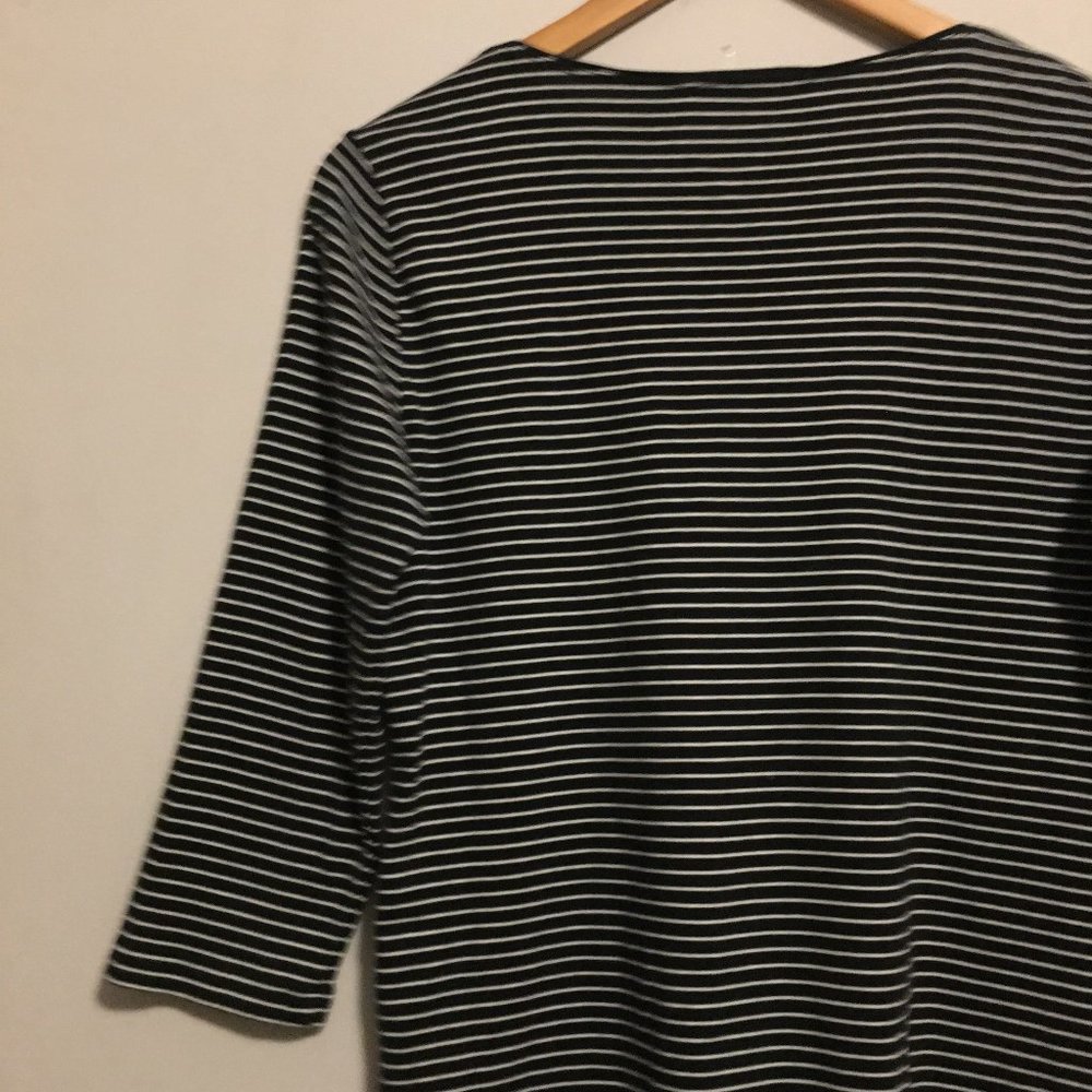 Karen Scott Pinstripe Cotton Jersey Long Sleeve Tee Floral Embroidered French Gi - Picture 8 of 15